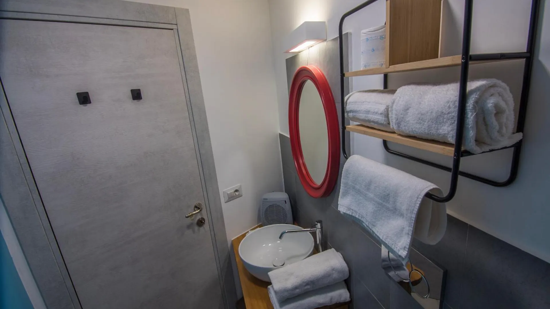 Duomo Porto University Suite Naples Italy